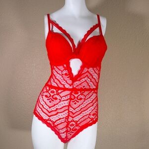 ʕ·ᴥ·ʔ Red Lace Bodysuit Medium